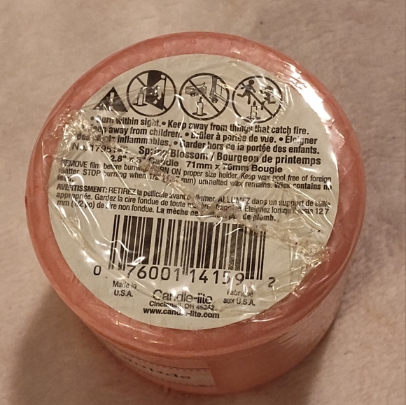 NWT! Bundle Of Spring Blossom Pillar Candles (Set Of 3) - Picture 5 of 9